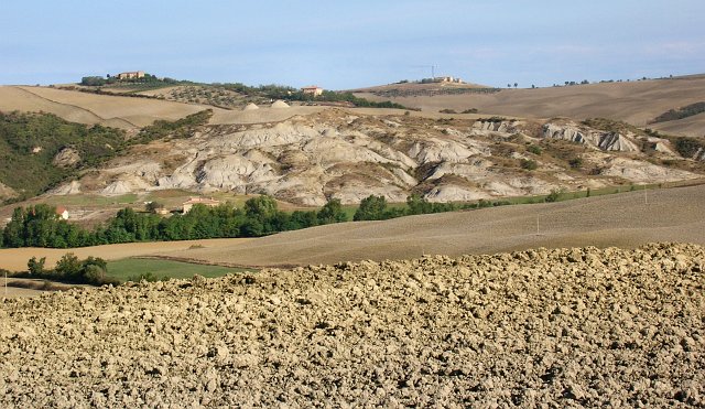 Foto 218 - le crete senesi.jpg